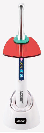 Curing light