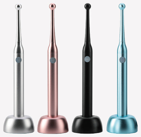 Curing light